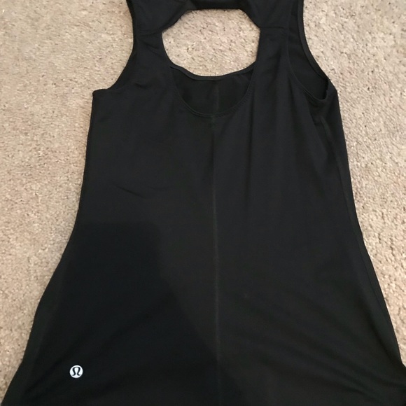 Lululemon tank top - Picture 2 of 3